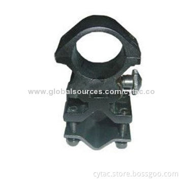 Universal adjustable flashlight scope mount
